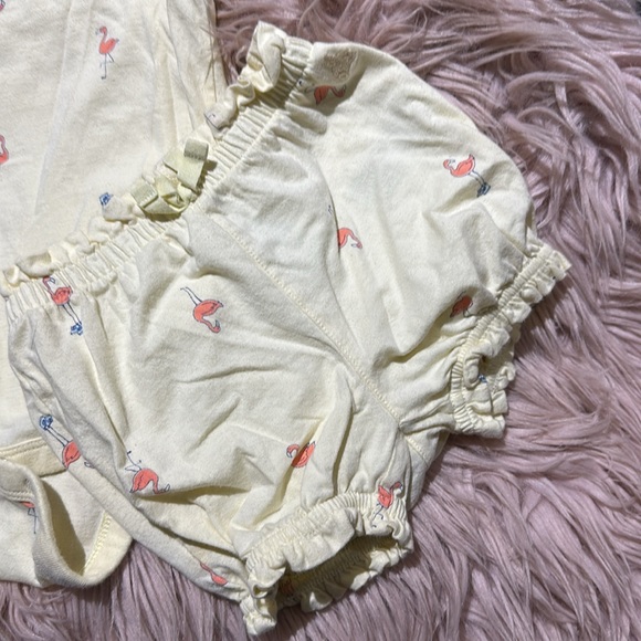 Baby Gap Flamingo Set - Picture 2 of 5